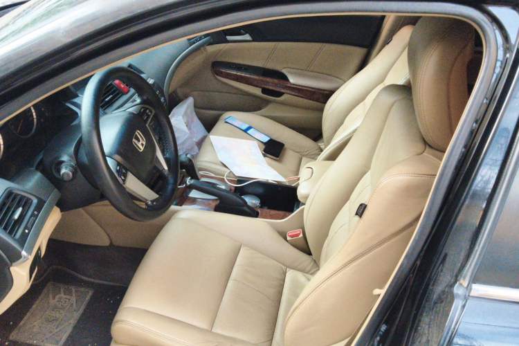 Used Honda Accord 2011 2.4L LX Left Front Seat