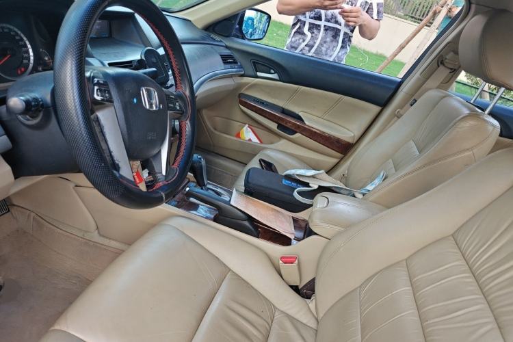 Used Honda Accord 2011 2.0L EX Left Front Seat
