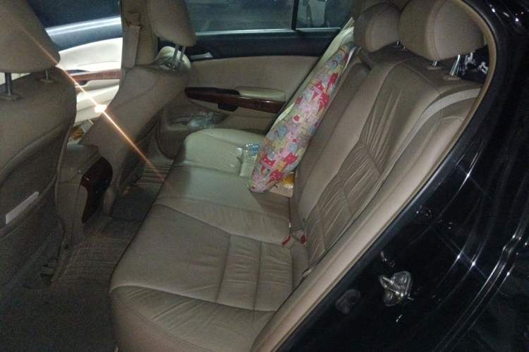 Used Honda Accord 2011 2.4L EX Left Rear Seat