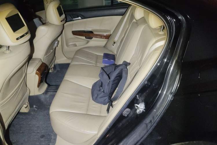 Used Honda Accord 2011 2.0L EX Left Rear Seat