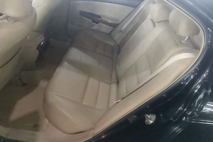 Used Honda Accord 2011 2.0L EX Left Rear Seat
