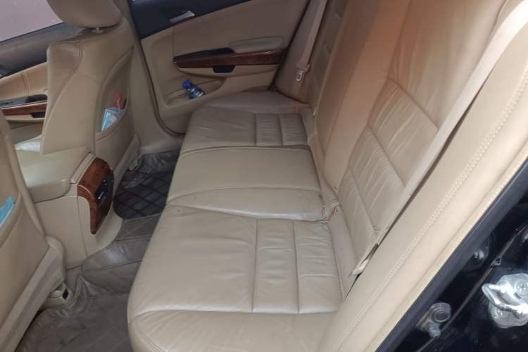 Used Honda Accord 2011 2.0L EX Left Rear Seat