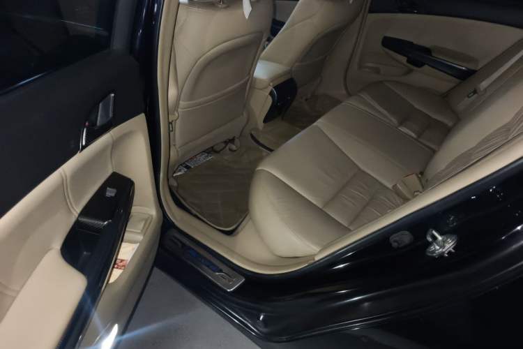 Used Honda Accord 2011 2.0L EX Left Rear Seat