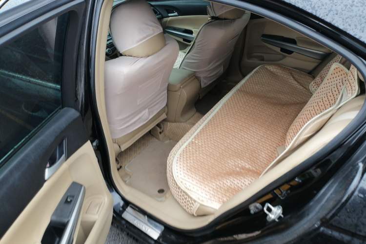 Used Honda Accord 2011 2.0L MT Left Rear Seat