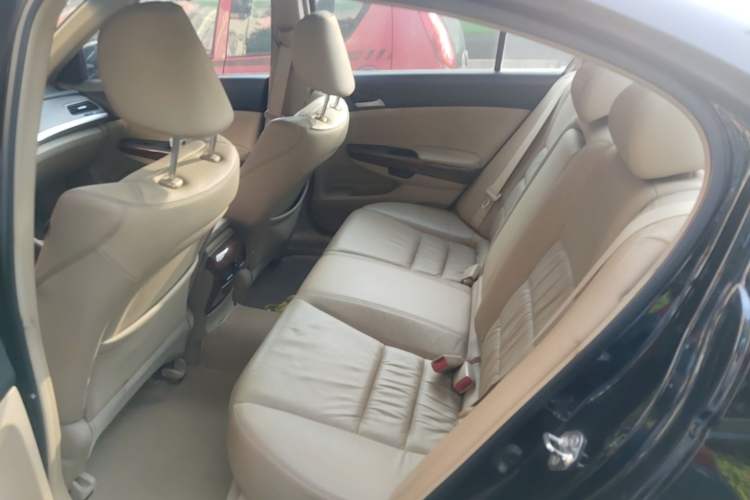 Used Honda Accord 2011 2.0L EX Left Rear Seat