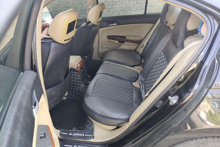 Used Honda Accord 2011 2.0L EX Left Rear Seat