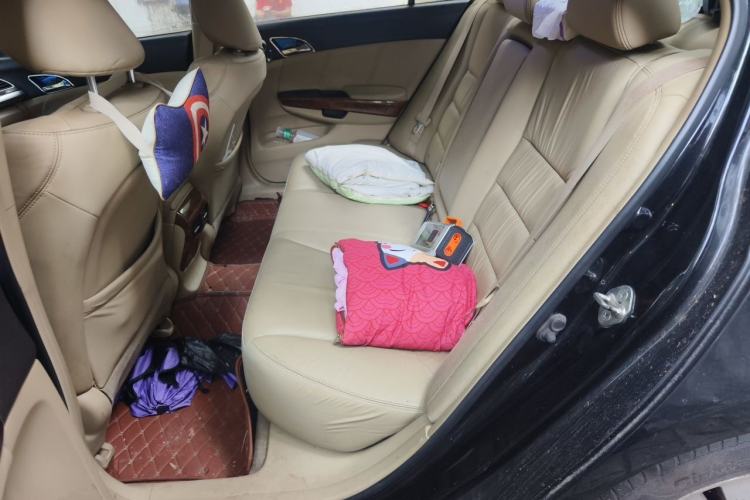 Used Honda Accord 2011 2.0L EX Left Rear Seat