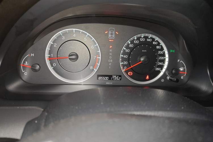 Used Honda Accord 2011 2.0L EX Odometer Close Up