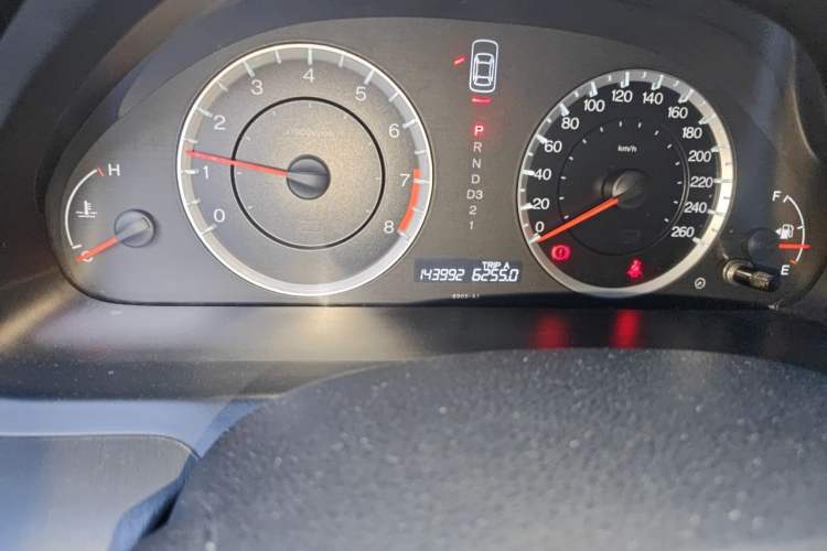 Used Honda Accord 2011 2.4L LX Odometer Close Up