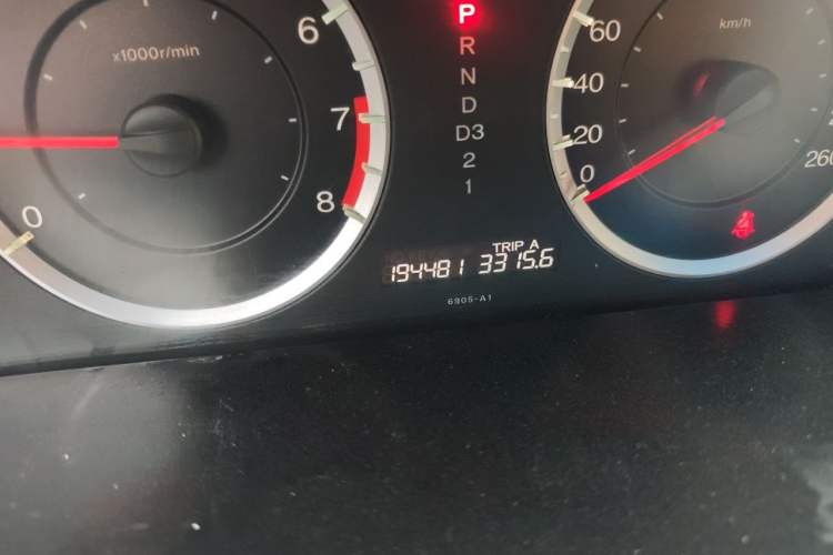 Used Honda Accord 2011 2.0L EX Navi Odometer Close Up