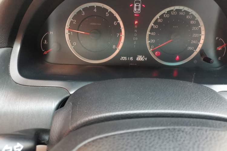 Used Honda Accord 2011 2.0L EX Odometer Close Up