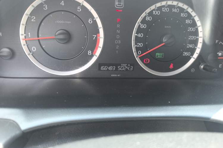 Used Honda Accord 2011 2.0L EX Odometer Close Up