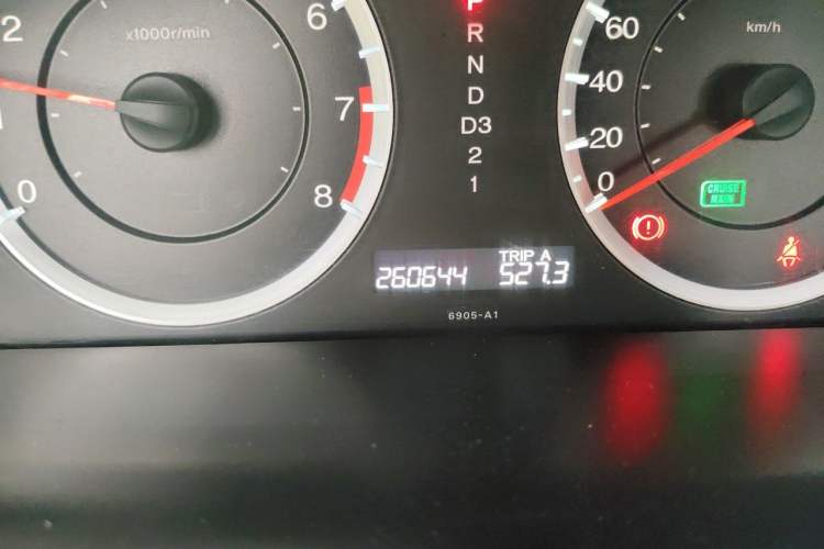 Used Honda Accord 2011 2.4L EXL Navi Odometer Close Up