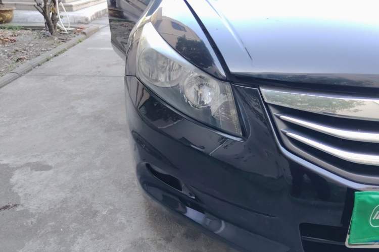 Used Honda Accord 2011 2.4L LX Right Front Headlight