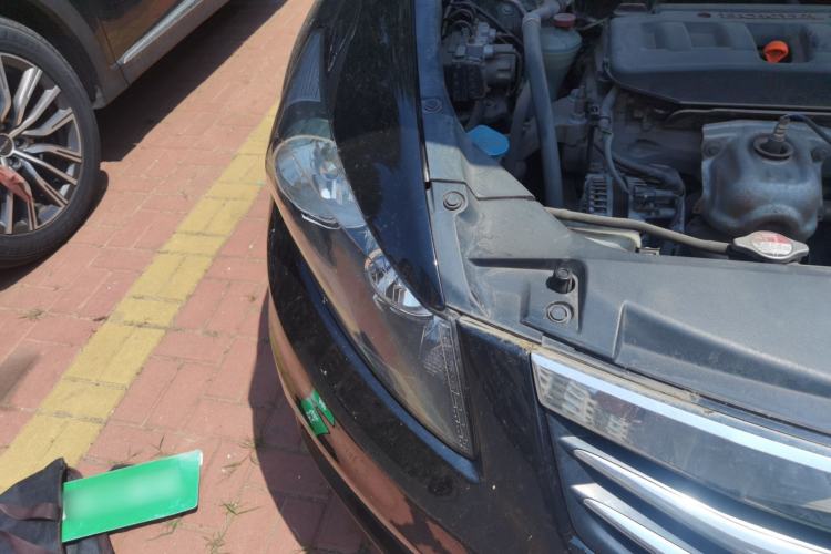 Used Honda Accord 2011 2.0L MT Right Front Headlight