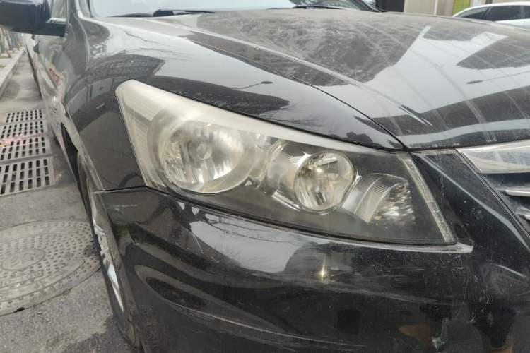 Used Honda Accord 2011 2.0L EX Right Front Headlight