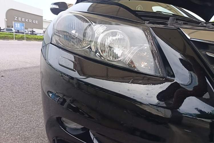 Used Honda Accord 2011 2.4L EX Right Front Headlight