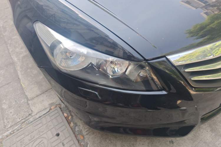 Used Honda Accord 2011 2.4L EX Right Front Headlight