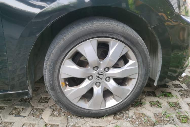 Used Honda Accord 2011 2.4L EX Right Front Wheel Hub
