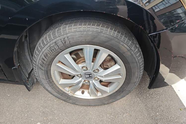Used Honda Accord 2011 2.0L EX Right Front Wheel Hub