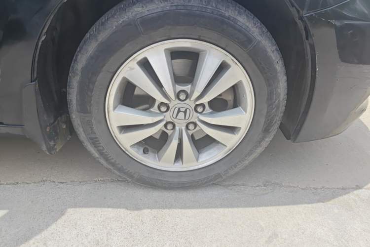 Used Honda Accord 2011 2.0L EX Navi Right Front Wheel Hub