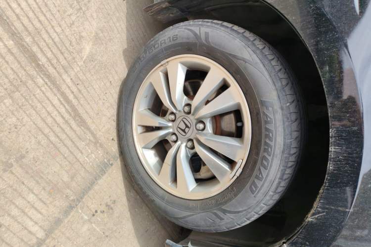 Used Honda Accord 2011 2.0L EX Navi Right Front Wheel Hub