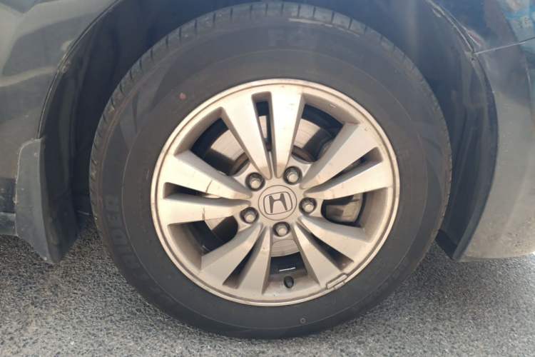 Used Honda Accord 2011 2.0L EX Navi Right Front Wheel Hub