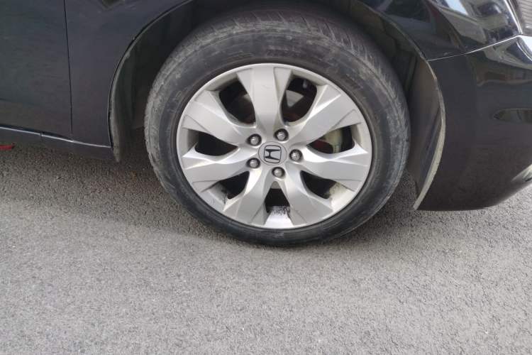 Used Honda Accord 2011 2.4L EX Right Front Wheel Hub