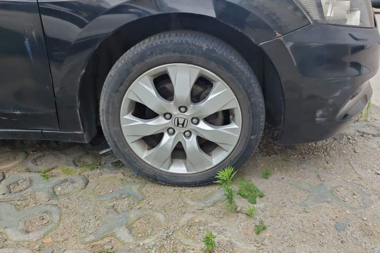 Used Honda Accord 2011 2.4L LX Right Front Wheel Hub