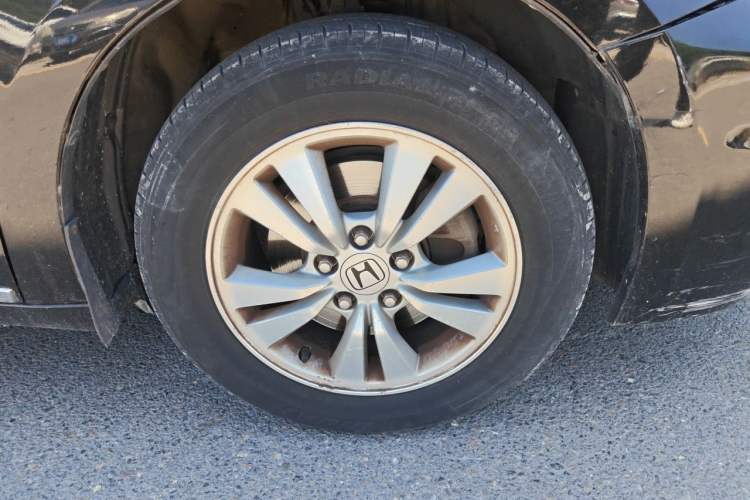 Used Honda Accord 2011 2.0L EX Right Front Wheel Hub