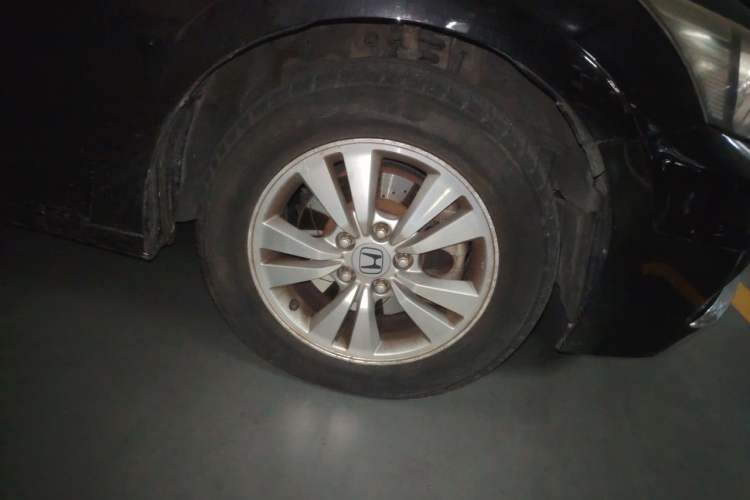 Used Honda Accord 2011 2.0L EX Right Front Wheel Hub