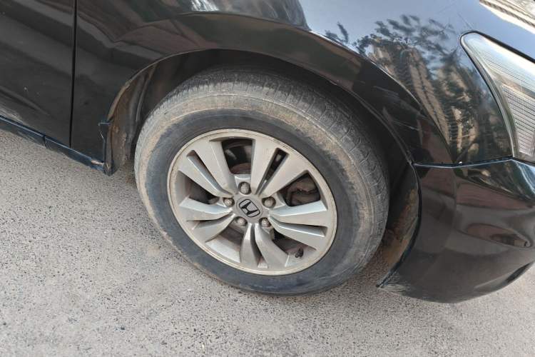 Used Honda Accord 2011 2.0L EX Right Front Wheel Hub