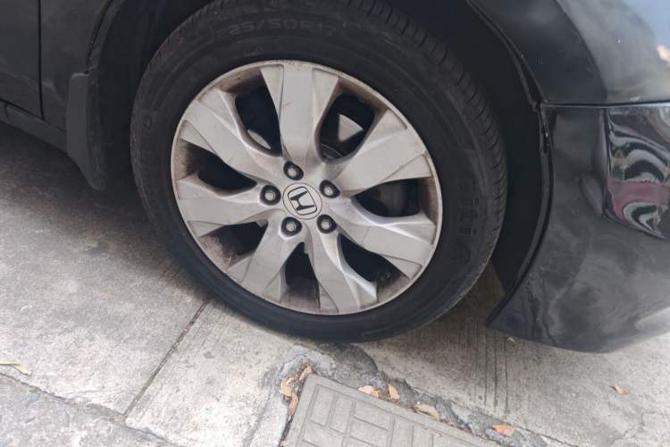 Used Honda Accord 2011 2.4L EX Right Front Wheel Hub