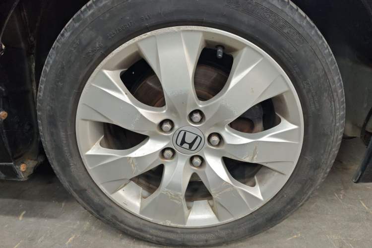 Used Honda Accord 2011 2.4L EX Right Front Wheel Hub