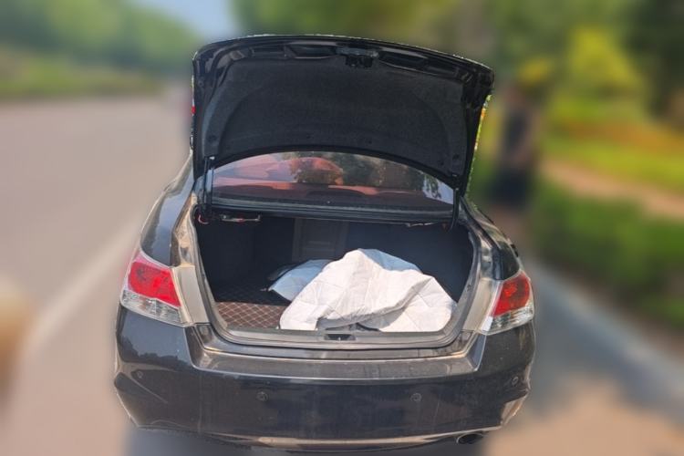 Used Honda Accord 2011 2.0L EX Trunk