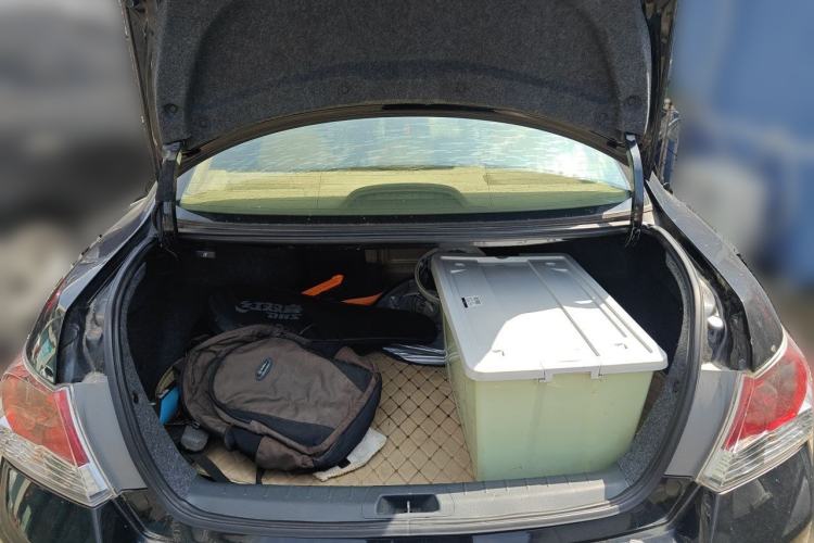 Used Honda Accord 2011 2.4L EX Trunk