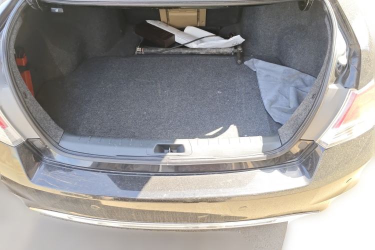 Used Honda Accord 2011 2.0L EX Trunk