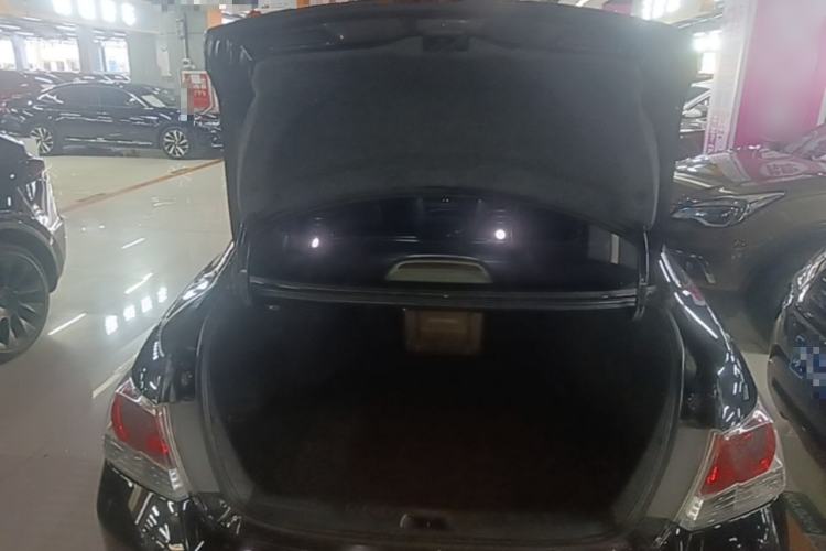 Used Honda Accord 2011 2.0L EX Trunk
