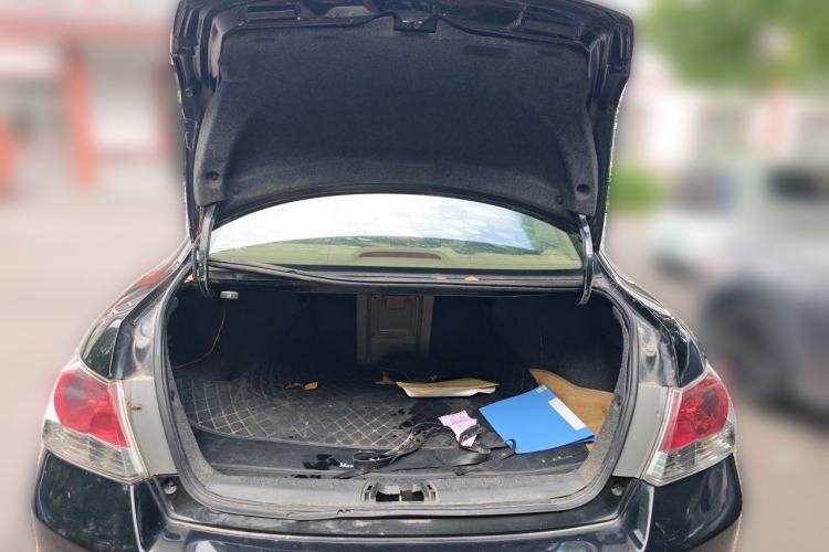 Used Honda Accord 2011 2.4L LX Trunk