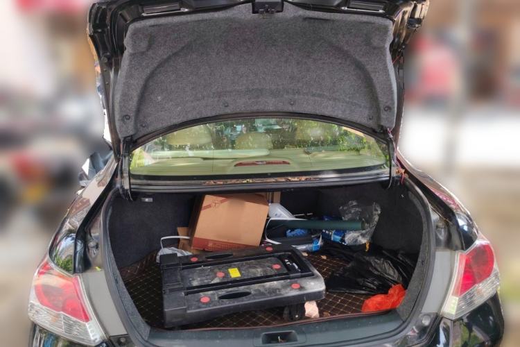 Used Honda Accord 2011 2.0L EX Trunk