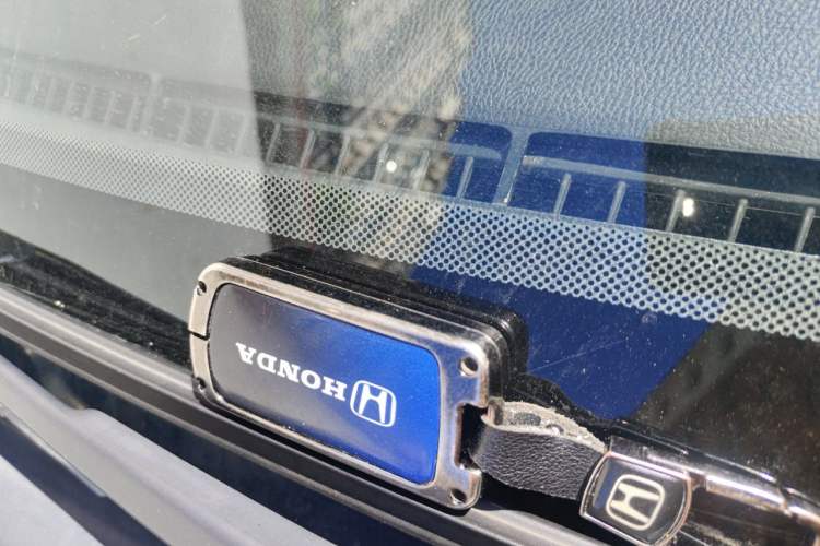 Used Honda Accord 2011 2.4L EX Vehicle Key
