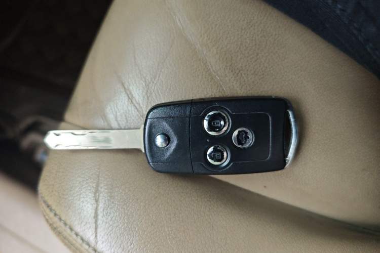 Used Honda Accord 2011 2.0L EX Vehicle Key