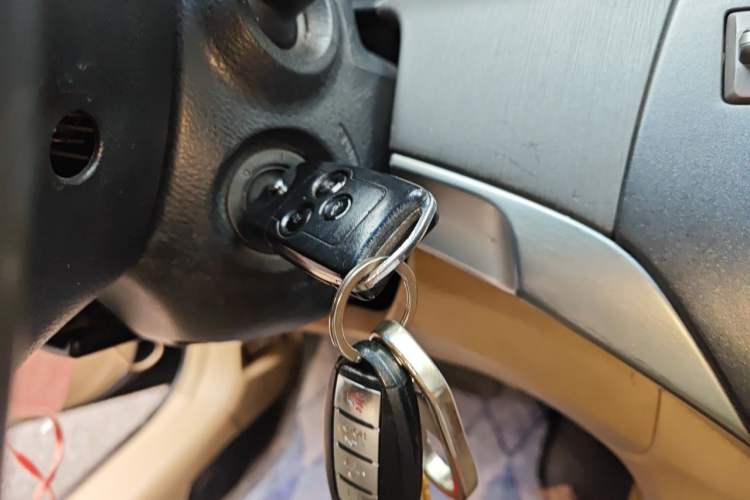 Used Honda Accord 2011 2.0L EX Vehicle Key