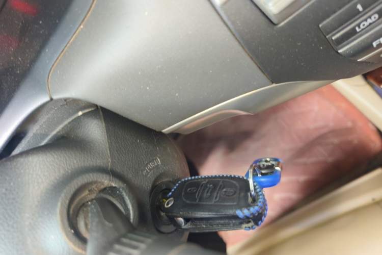 Used Honda Accord 2011 2.0L EX Vehicle Key