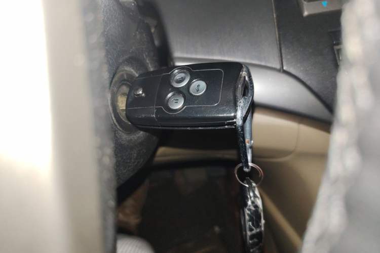 Used Honda Accord 2011 2.0L EX Vehicle Key
