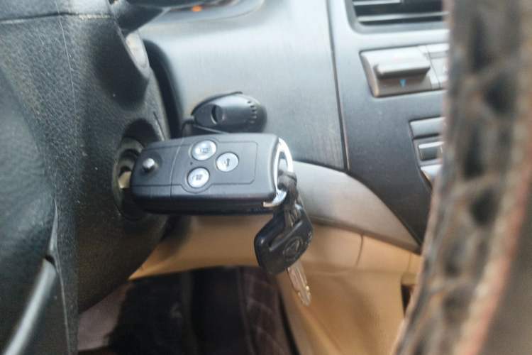 Used Honda Accord 2011 2.0L EX Vehicle Key