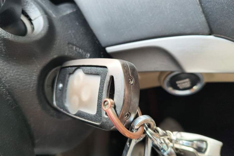 Used Honda Accord 2011 2.0L EX Vehicle Key