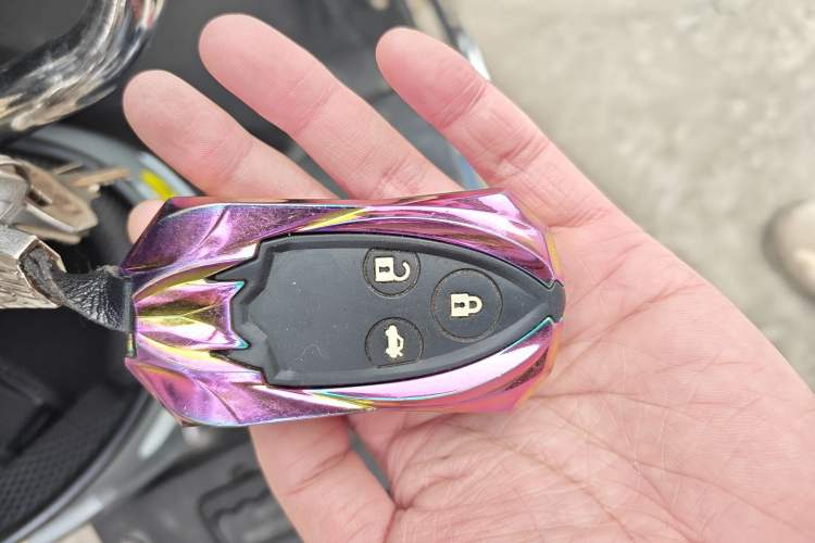 Used Honda Accord 2011 2.4L EX Vehicle Key