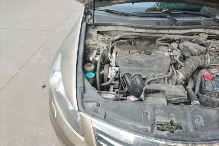 Used Honda Accord 2011 2.4L EX Engine Bay Right