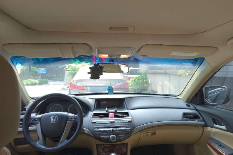 Used Honda Accord 2011 2.0L EX Headliner